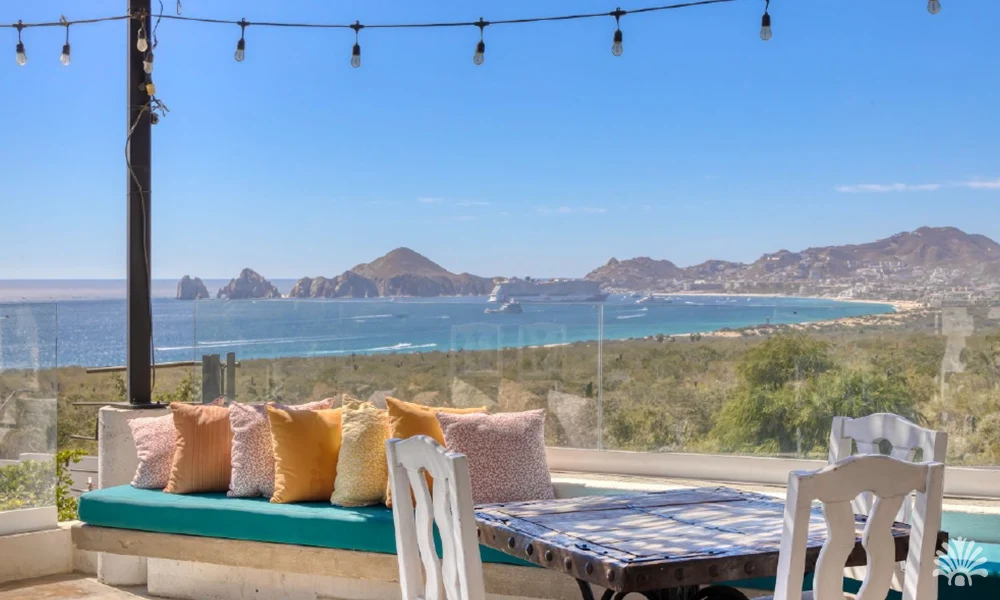 Destino-Los-Cabos-magazine_blog_On the Pulse by Barrie Livingstone 03