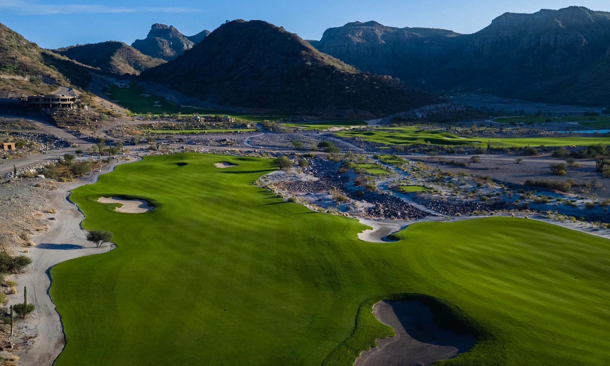 Destino-Los-Cabos-magazine_blog_A Golf Course that Lives in the Landscape_Loreto's TPC Danzante Bay 04