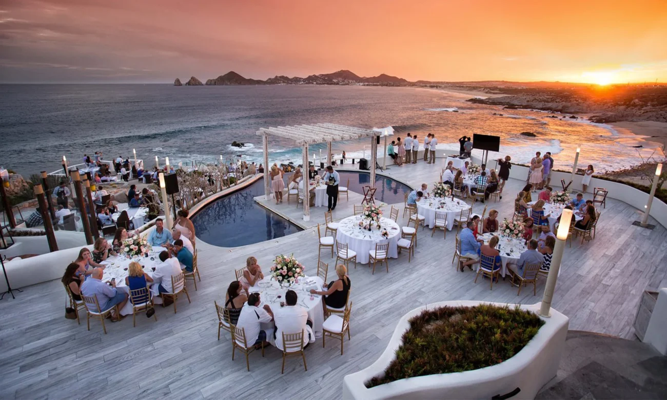 Destino-Los-Cabos-magazine_blog_A Table for Two_OpenTable’s Best Spots for Valentine’s Day in Baja California Sur 01