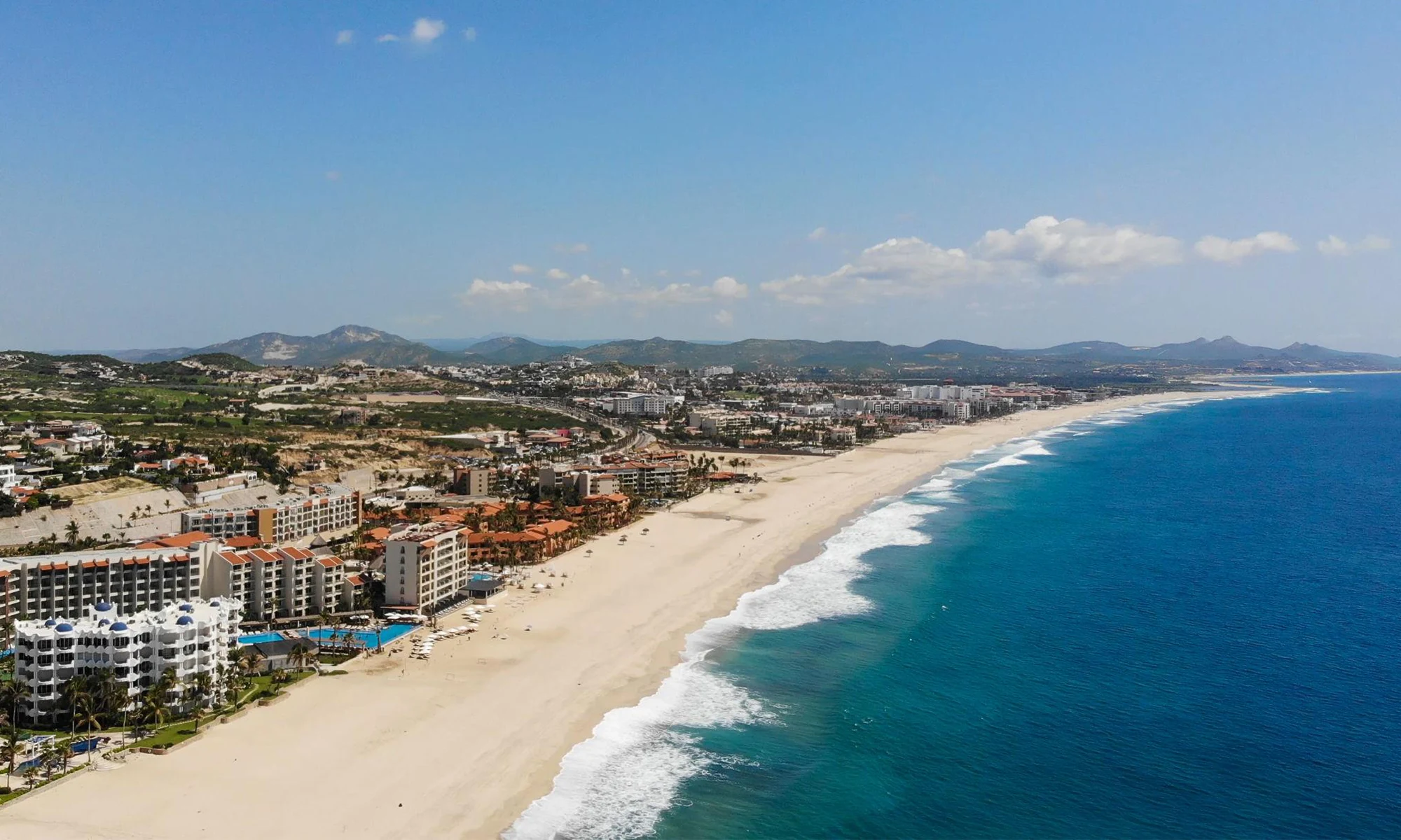 Destino-Los-Cabos-magazine_blog_As Tensions Rise on the Mainland, Los Cabos Remains Stable 02