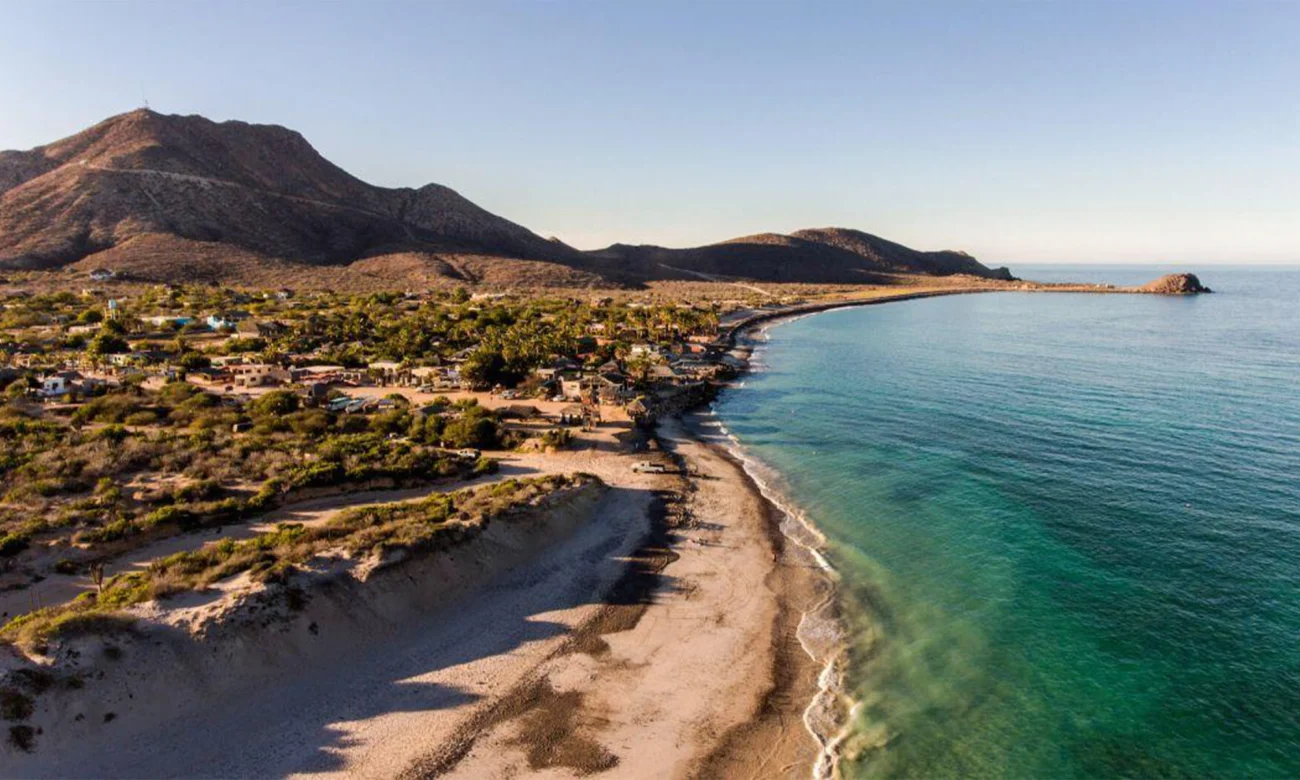 Destino-Los-Cabos-magazine_blog_Blue Economy in Baja California Sur_How Coastal Industries Are Adapting to Environmental Limits